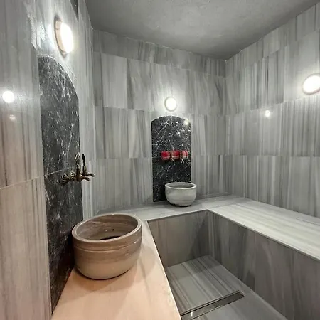 Arancia - Garden, Bbq, Sauna & Turkish Bath By The Tram In Fatih 이스탄불