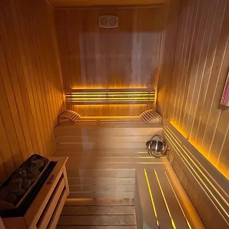 빌라 Arancia - Garden, Bbq, Sauna & Turkish Bath By The Tram In Fatih *