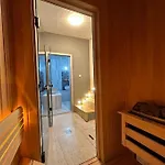 Villa Arancia - Garden, Bbq, Sauna & Turkish Bath By The Tram In Fatih
