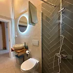 Villa Arancia - Garden, Bbq, Sauna & Turkish Bath By The Tram In Fatih Isztambul