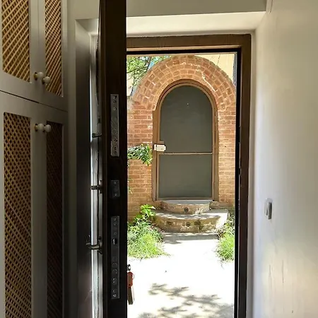 Arancia - Garden, Bbq, Sauna & Turkish Bath By The Tram In Fatih
