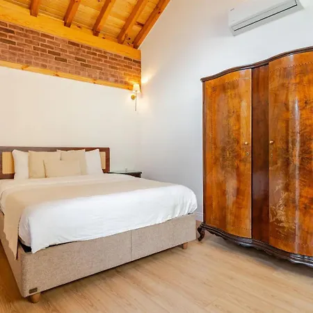Arancia - Garden, Bbq, Sauna & Turkish Bath By The Tram In Fatih *