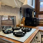 Villa Arancia - Garden, Bbq, Sauna & Turkish Bath By The Tram In Fatih