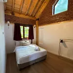 Villa Arancia - Garden, Bbq, Sauna & Turkish Bath By The Tram In Fatih