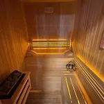 Villa Arancia - Garden, Bbq, Sauna & Turkish Bath By The Tram In Fatih *
