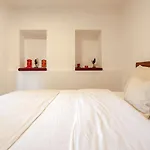 Arancia - Garden, Bbq, Sauna & Turkish Bath By The Tram In Fatih Villa *
