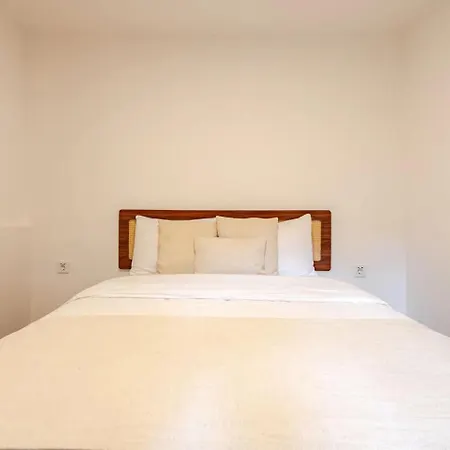 Arancia - Garden, Bbq, Sauna & Turkish Bath By The Tram In Fatih فيلة اسطنبول