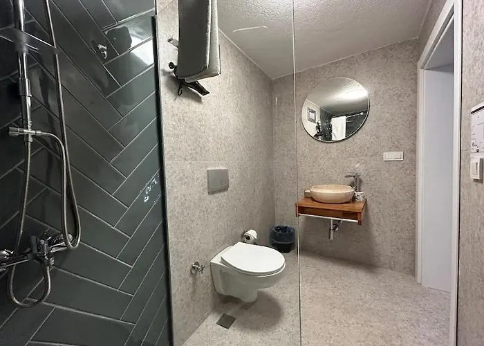 Arancia - Garden, Bbq, Sauna & Turkish Bath By The Tram In Fatih * 이스탄불