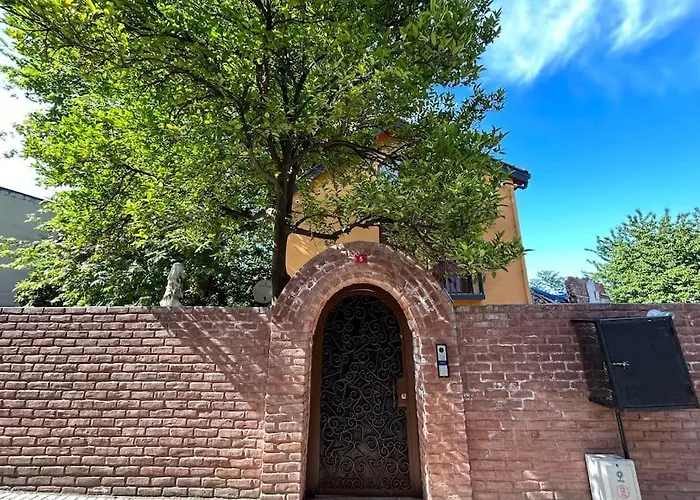 빌라 Arancia - Garden, Bbq, Sauna & Turkish Bath By The Tram In Fatih 이스탄불