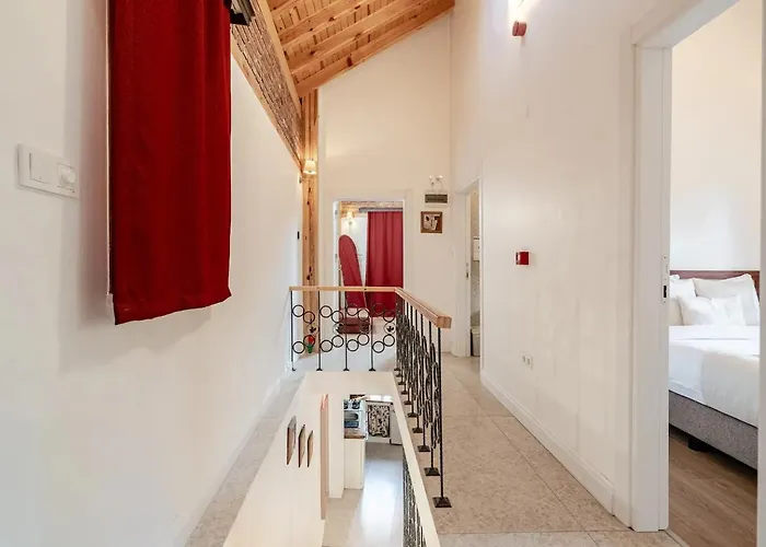 Arancia - Garden, Bbq, Sauna & Turkish Bath By The Tram In Fatih